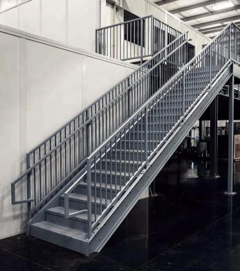 STAIRCASE-FABRICATOR-IN-UAE-3